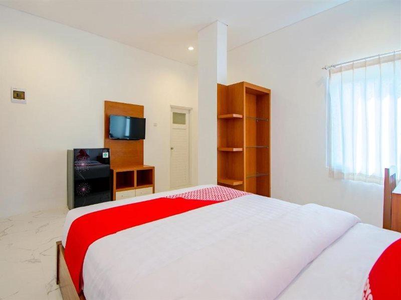 Super Oyo 13I9 88 Exclusive Guesthouse Kejayan Exterior photo